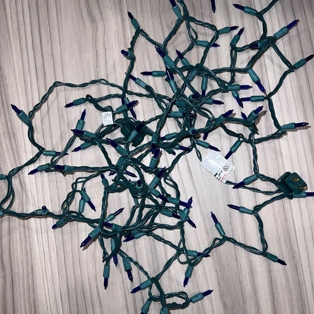 100-Count Blue LED Mini String Lights with Green Wire